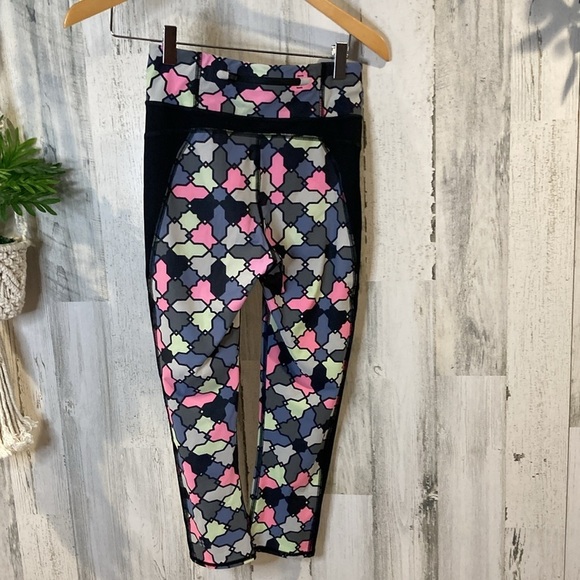 Sweaty Betty Crop Legging - Picture 5 of 8